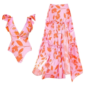 Costume da bagno floreale con scollo a V e gonna a balze coordinata per donna