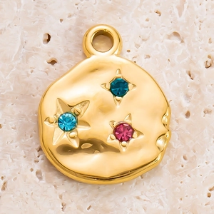 Unregelmäßiger Anhänger aus 18k vergoldetem Edelstahl mit blauen und rosa Zirkonia