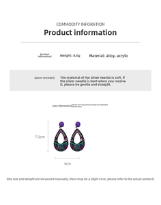 Vue détaillée de boucles d'oreilles bohèmes goutte d'eau avec dimensions 7,1cm par 4cm et 8,6g