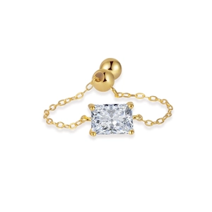 S925 silver gold chain ring featuring a large rectangular cubic zirconia and two accent beads