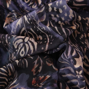Ensemble deux pièces en mesh violet foncé et noir avec imprimé floral vintage et coupe ajustée