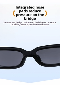 Detail of integrated nose pads on black polarized sunglasses for children to reduce pressure