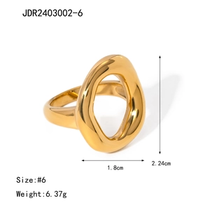 Detaillierte Größenangaben für ovalen, hohl geschnittenen 18k Edelstahlring in Gold