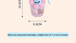 Detailed dimensions of a cartoon sunflower water bottle measuring 14.6cm by 9.9cm