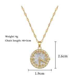 Detail showing shell clock pendant dimensions 2.6x1.9cm and 40+5cm chain length specs