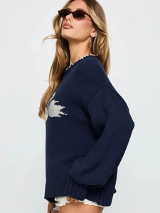 Women's oversized dark blue knit sweater with contrast flame pattern and round neck