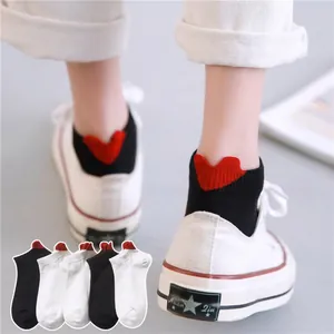 Women Low Cut Boat Socks Polyester Cotton Breathable Cute Korean Style Ankle Socks With 3D Heart Heel Decoration Girls
