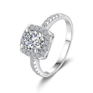 Luxurious S925 sterling silver ring with 1 carat cushion halo moissanite in four-prong setting