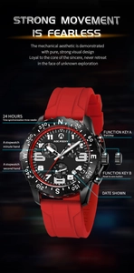 Dettaglio dell'orologio sportivo multifunzione con cinturino in silicone rosso e quadrante nero