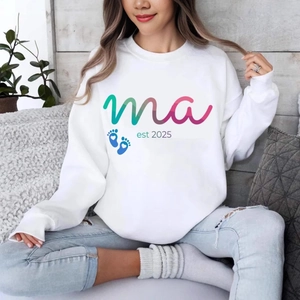 Mama Est 2025 Sweatshirt Polyester Crewneck Long Sleeve Loose Casual Pullover Mother's Day Gift For New Mom
