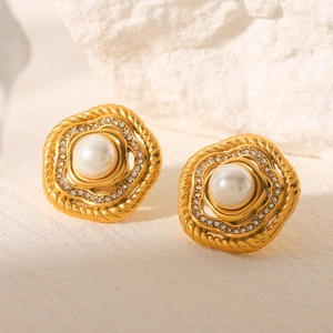 French retro 18k gold earrings with central pearl and rhinestone halo on stone