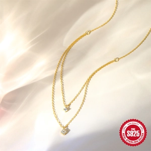 Double-layer S925 sterling silver four-leaf clover necklace with sparkling zircon in gold