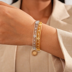 Hollow Flower Zircon Bangle Bracelet 18K Gold Plated Copper Geometric Vintage Jewelry For Women