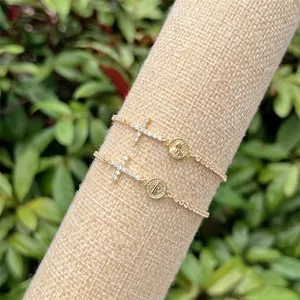 Bracciale croce e San Giuda placcato oro 18k con pietre di zircone lucide