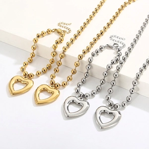 Stainless Steel Hollow Heart Pendant Necklace And Bracelet Rhinestone Bead Chain Fashion Jewelry For Women