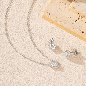 Sparkling D color moissanite jewelry set with oval necklace and stud earrings in S925 silver