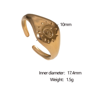 Détails de la bague soleil dorée de 10mm avec dimensions et poids de 1,5g précisés