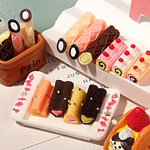 Simulation Aliments Dessert Résine Breloques Miniature Gâteau Chocolat Rouleaux Pour DIY Coque De Téléphone Accessoires De Coiffure