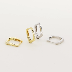 Minimalist square geometric s925 silver hoop earrings in gold and silver finish