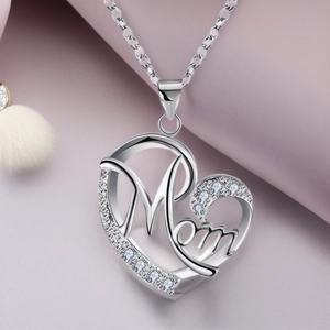 Heart Pendant Necklace Copper White Gold Plated Zircon Mom Letter Jewelry Mother Day Gift For Women Elegant