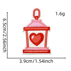 Detailed size view of pink heart lamp embroidery patch measuring 6.5cm by 3.9cm