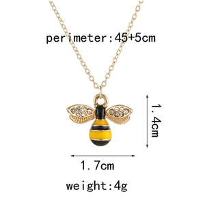 Elegante collana con ciondolo ad ape con strass e catena dorata, misura 45+5 cm
