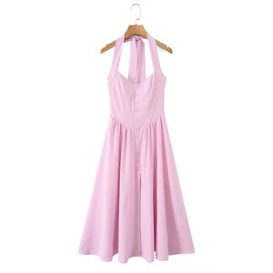 Elegant pink halter v-neck midi dress with button details and slit slim fit design