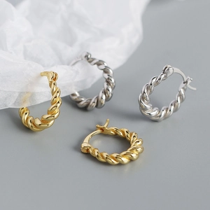 Retro S925 sterling silver twisted rope U-shaped hoop earrings in gold and silver finish