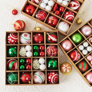 Assorted 6cm Christmas ball ornaments set with hand-painted patterns in a craft gift box
