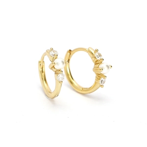 Classic 925 sterling silver gold-plated hoop earrings with natural pearls and zircons