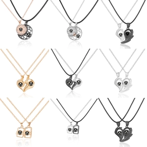 Magnetic Couple Necklaces Alloy Heart Sun Moon Camera Pendant Projection Jewelry Gift For Lovers Romantic Fashion Accessory