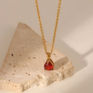 18K gold plated stainless steel chain necklace with a red pear-cut zircon pendant