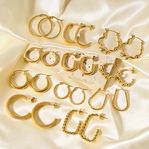 Geometrische Creolen 18K Vergoldeter Edelstahl Klobig Gedreht C-Form Hohl Minimalistischer Schmuck Für Frauen