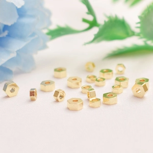 Sechseckige 14K Gold-Zwischenperlen Set für DIY-Schmuckherstellung und Halsketten