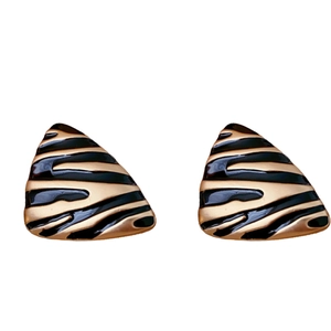 Vintage gold-plated triangle earrings with black zebra pattern and silver needle studs