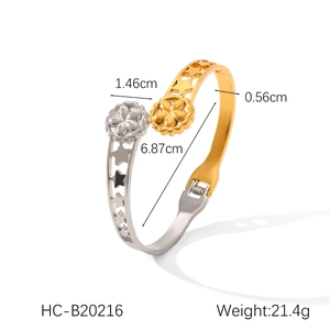 Détails du bracelet étoile bicolore montrant le diamètre de 6,87 cm et le poids de 21,4 g