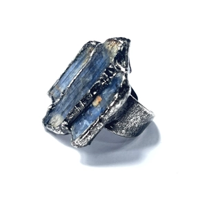 Artisan raw blue kyanite adjustable open ring with vintage silver finish on white backdrop