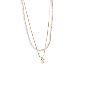 Double-layered 18k gold plated necklace with pearls and sparkling zircon