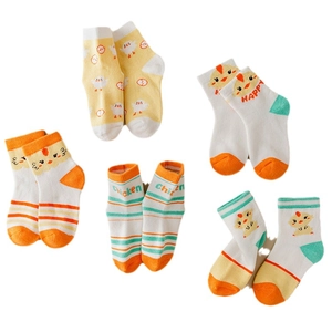 Pack of 5 cotton children crew socks featuring yellow cartoon chicken patterns and text