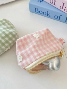 Mini checkered mesh organizer pouch with flower embroidery and pearl zipper charm
