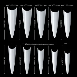 Gedetailleerde maattabel voor ballerina kunstnagels met precieze lengte- en breedtematen