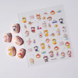 Gros plan d'autocollants 5D pour ongles avec texture relief 3D et motifs de dessins animés