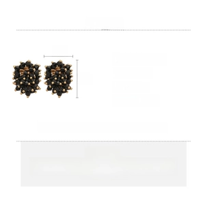 Detailed size and material chart for black crystal irregular earrings with silver pins
