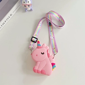 Pink unicorn silicone crossbody bag detail with adjustable rainbow cartoon strap