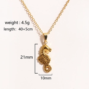 Detaillierte Größenangaben für die goldene Seepferdchen-Halskette mit 40+5cm Kette
