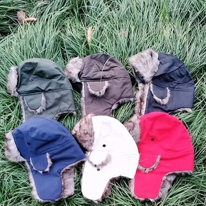 Winter thermal trapper hats in six colors with windproof fabric and faux fur lining