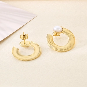 French vintage stainless steel U-shape hoop earrings with white pearls in gold finish