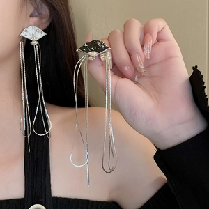 Elegant Chinese style fan shaped long tassel earrings with black and white drip oil finish