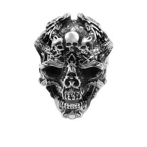 Bague tête de mort gothique vintage en argent oxydé avec design punk audacieux