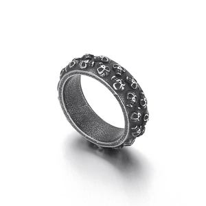 Gotischer Totenkopfring aus Edelstahl im Vintage-Silber-Stil für Herren und Hip-Hop-Fans